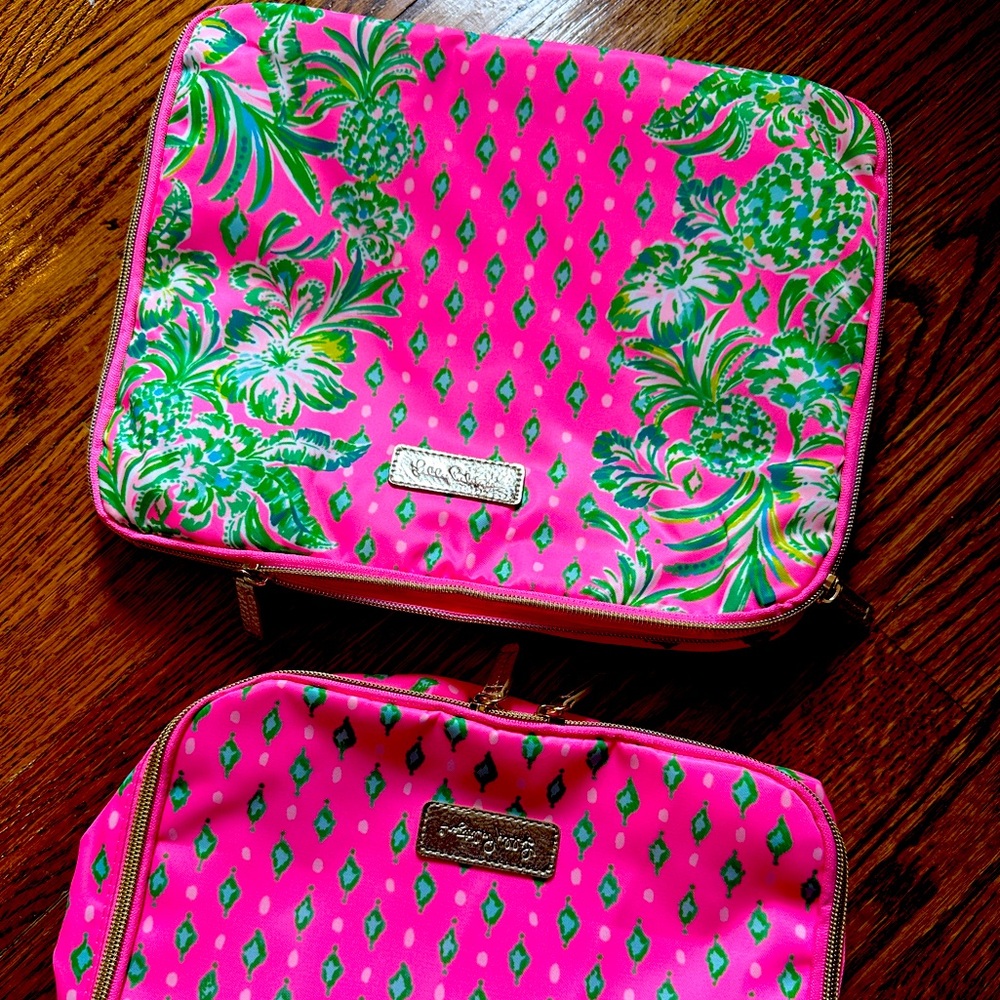 New! Lilly Pulitzer packing cubes- never used- still in plastic.